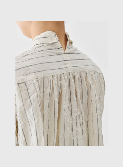 CRINKLE STRIPED BLOUSE